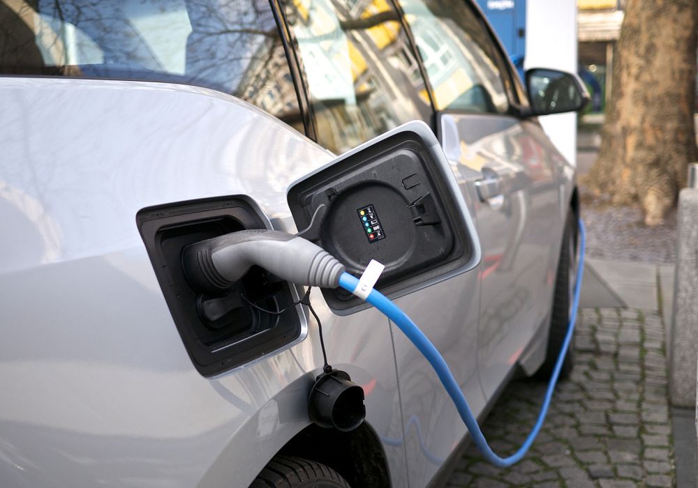 أخبار السيارات الكهربائية ماروتي سوزوكي EVS غوجارات بدء التشغيل