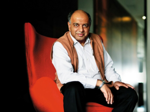 투자 기회를 탐색하기 위해 자회사 SIHL에서 INR 300 Cr을 펌핑하는 정보 가장자리