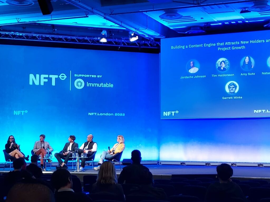 NFT.Londra konferansı 2022'de Tim