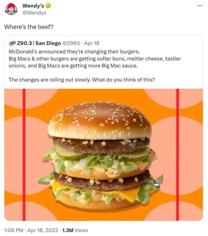 Wendy's 在这条推文中添加了对话内容，展示了他们在营销策略中使用社交聆听的一个很好的例子