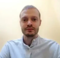 維塞林·姆拉德諾夫爆頭