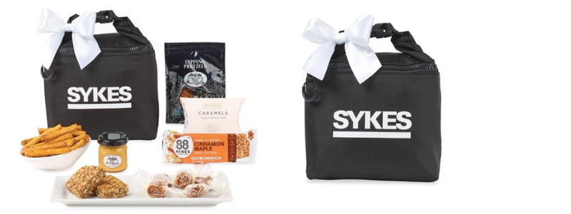 مبرد ذو علامة تجارية مع وجبات خفيفة للعملاء