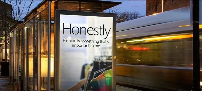 Maquette PSD de panneau d'affichage de rue