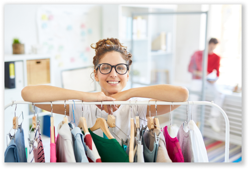 Online Tişört Nasıl Satılır - 2022 Rehberi 8 How To Sell T-shirts Online - Guide for 2022 friendly stylist 2021 09 24 02 54 23 utc 1