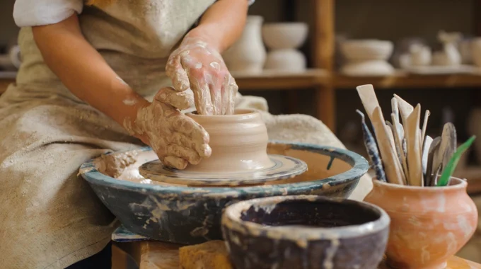 17+ Business Ideas For Teens & Young Entrepreneurs in 2022 handmade products 1