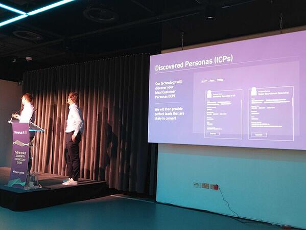 صورة RevenueAI 5